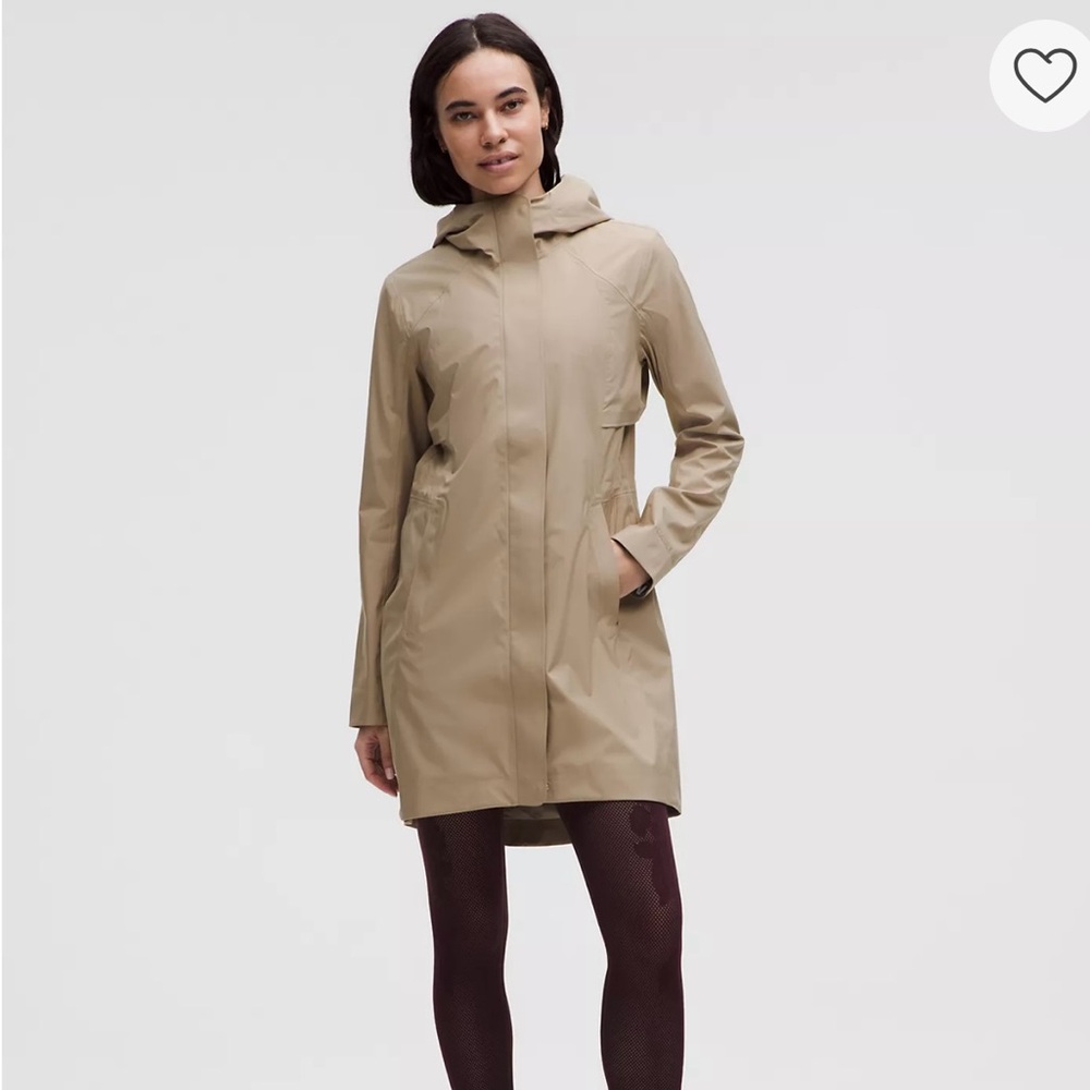 Lululemon Athletica Rain Rebel Jacket